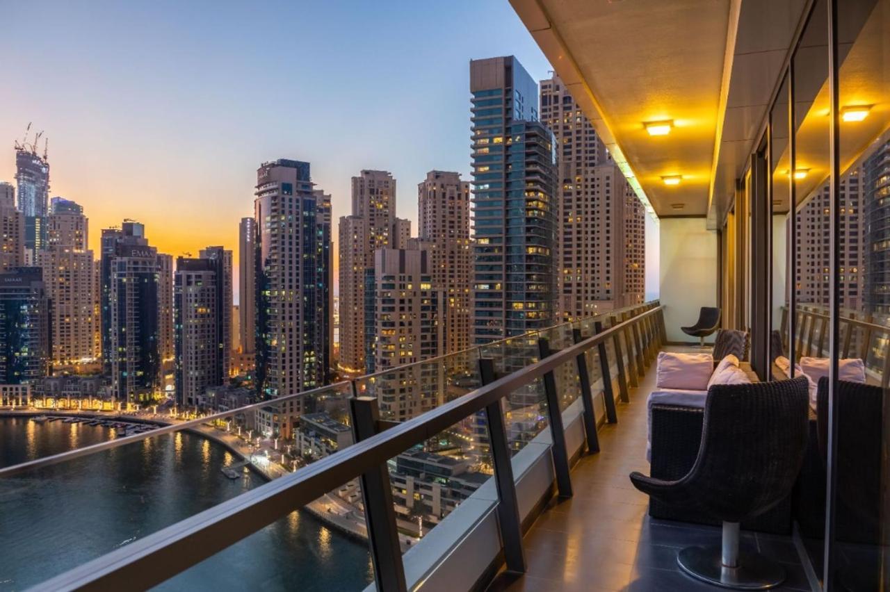 Maison Privee - Big, Bright, Luxury Marina Views Apt Next To Beach Dubái Exterior foto