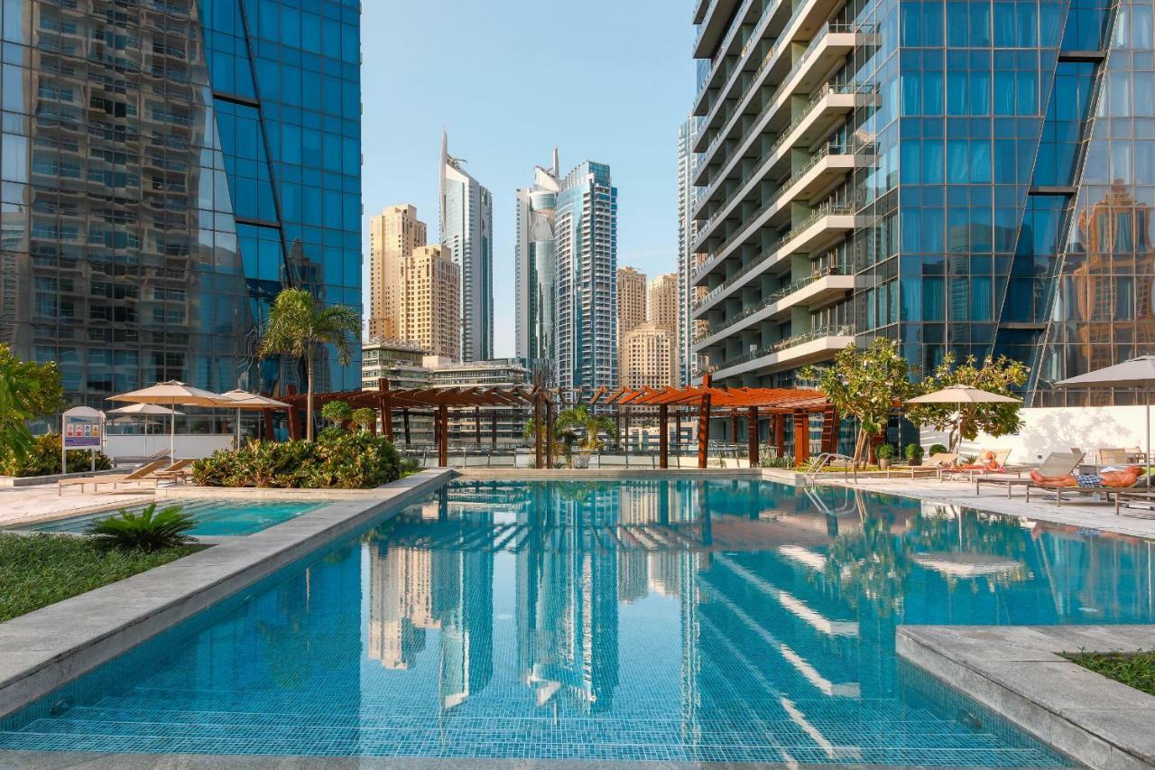 Maison Privee - Big, Bright, Luxury Marina Views Apt Next To Beach Dubái Exterior foto
