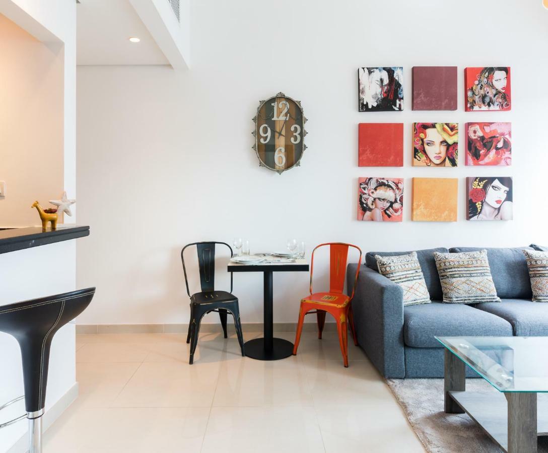 Maison Privee - Big, Bright, Luxury Marina Views Apt Next To Beach Dubái Exterior foto